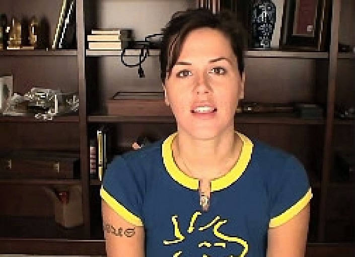 Fun Flirty Lacey Shows You Her Pussy