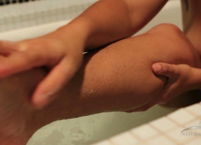 Liandra Dahl Takes a Nice Long Sensuous Bath. Her Hairy Armpits a