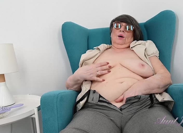 Sharon Fucks Herself Hard in a Comfy Chair